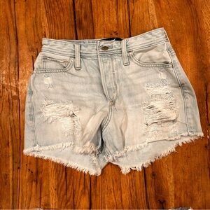 Hollister cutoff Light wash Blue Distressed Denim Shorts fits 26